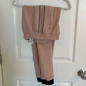 Dress pants/ trousers
